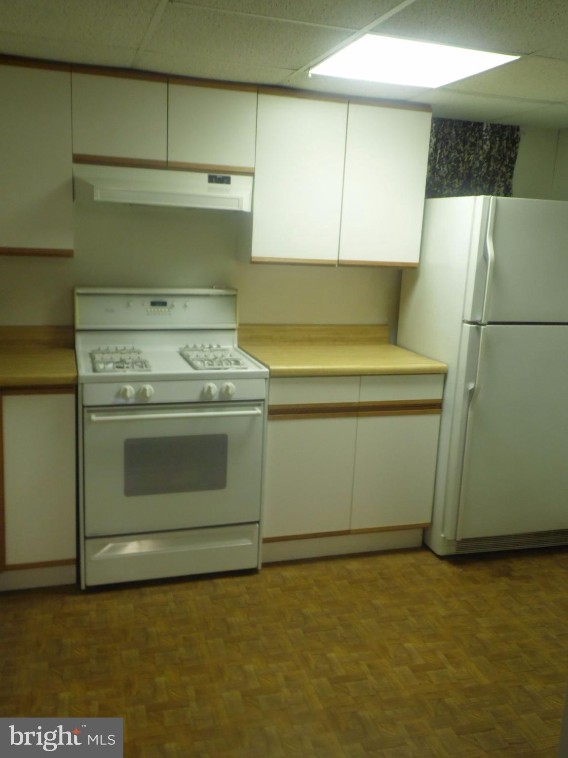 2406 Windsor Road Baltimore, MD 21234 - Photo 15 of 20 a utility room with washer and dryer