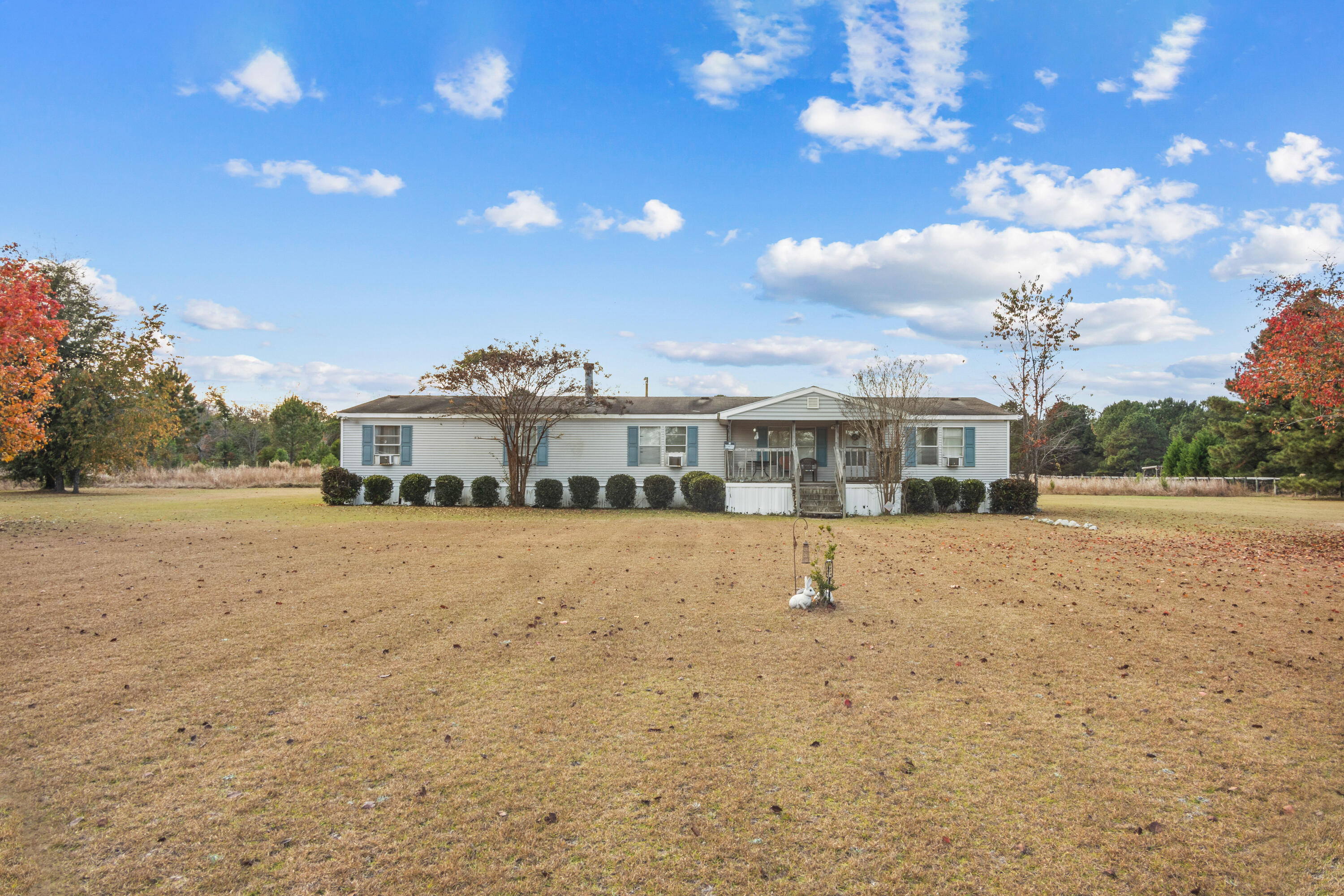 1234 Weeks Road Williston, SC 29853 - Photo 1 of 32