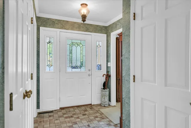 $279,900 | 13 Lincolnshire Avenue, Danville, IL 61832