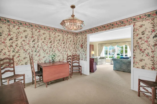 $279,900 | 13 Lincolnshire Avenue, Danville, IL 61832