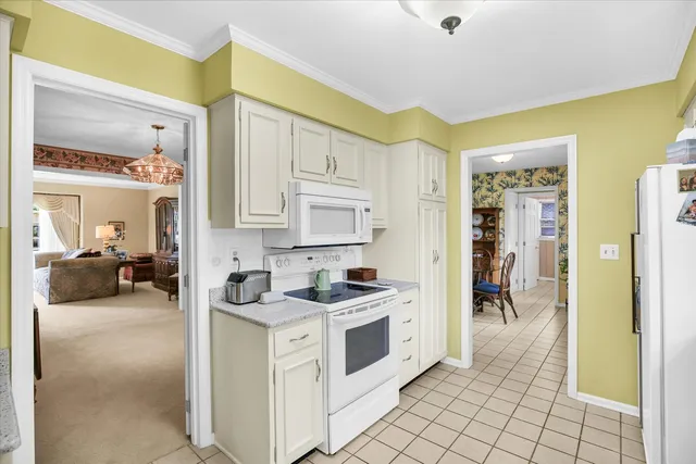 $279,900 | 13 Lincolnshire Avenue, Danville, IL 61832