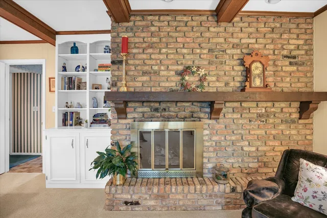 $279,900 | 13 Lincolnshire Avenue, Danville, IL 61832