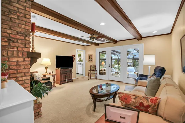 $279,900 | 13 Lincolnshire Avenue, Danville, IL 61832