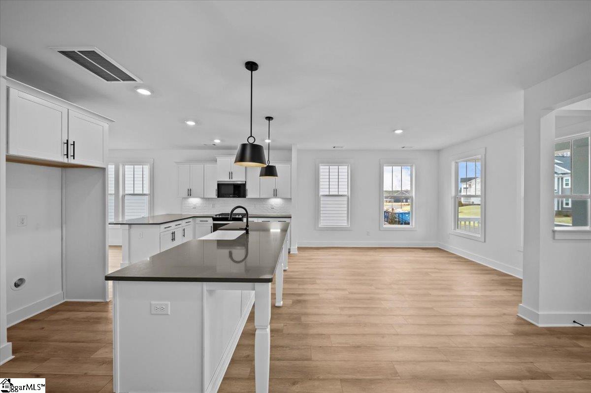 139 Founders Boulevard Central, SC 29630 - Photo 8 of 29