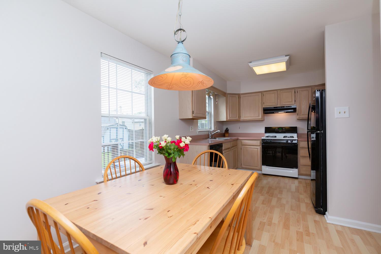 219 Ridley Drive Wallingford, PA 19086 - Photo 8 of 16