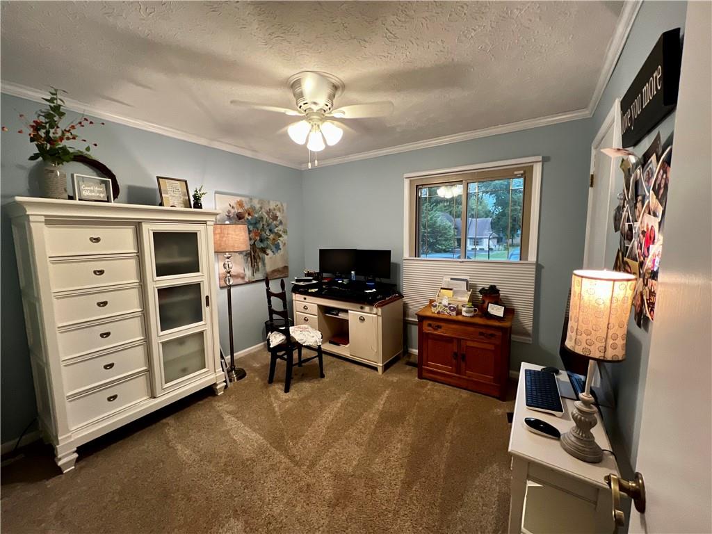515 Covered Bridge Road Greenwood, IN 46142 - Photo 11 of 31 Gallery Image 11