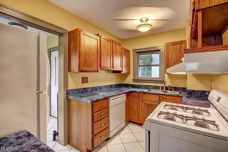 3513 St Albans Road Cleveland Heights, OH 44121 - Photo 5 of 9