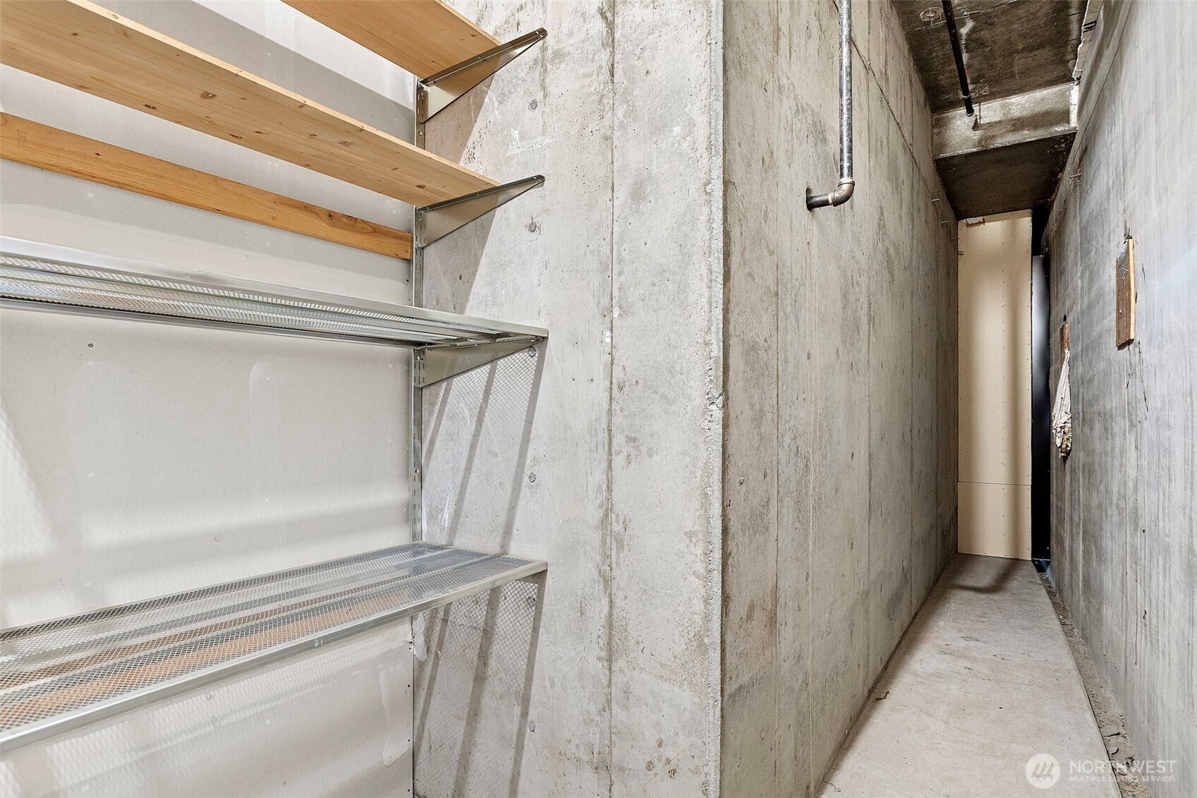 655 Crockett Street, Unit B207 Seattle, WA 98109 - Photo 20 of 27