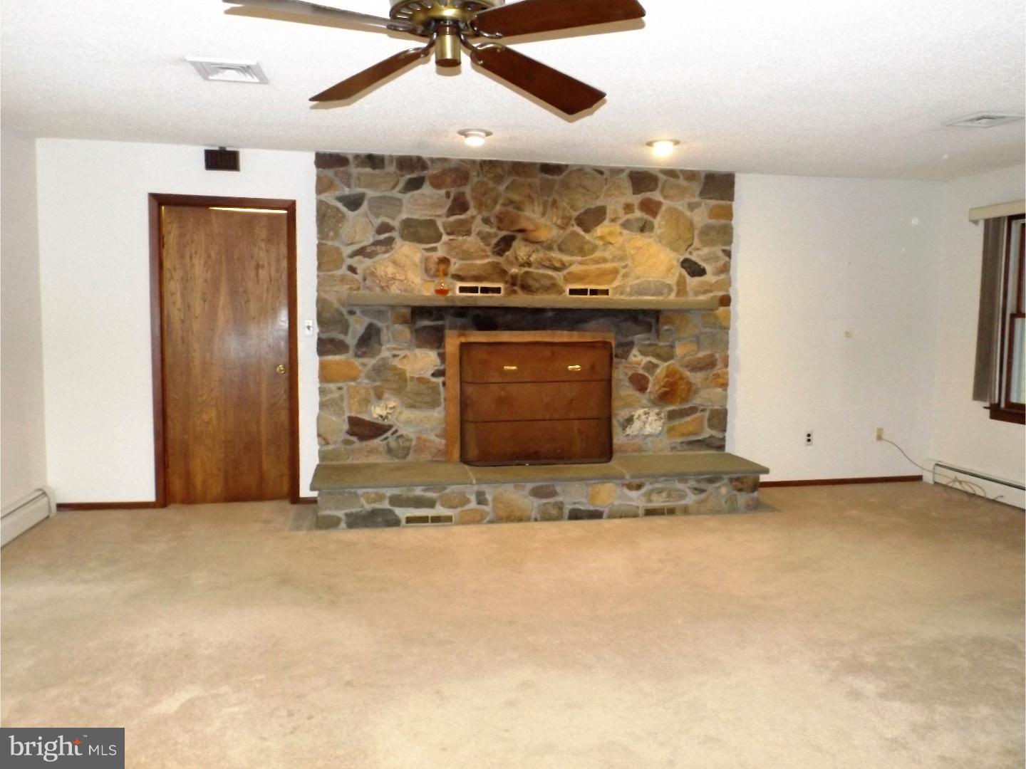 218 Docks Corner Road Monroe Township, NJ 08831 - Photo 8 of 21 Gallery Image 8