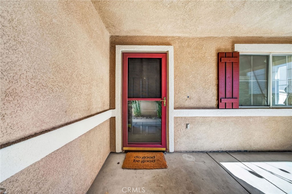 33650 Abbey Road Temecula, CA 92592 - Photo 9 of 61