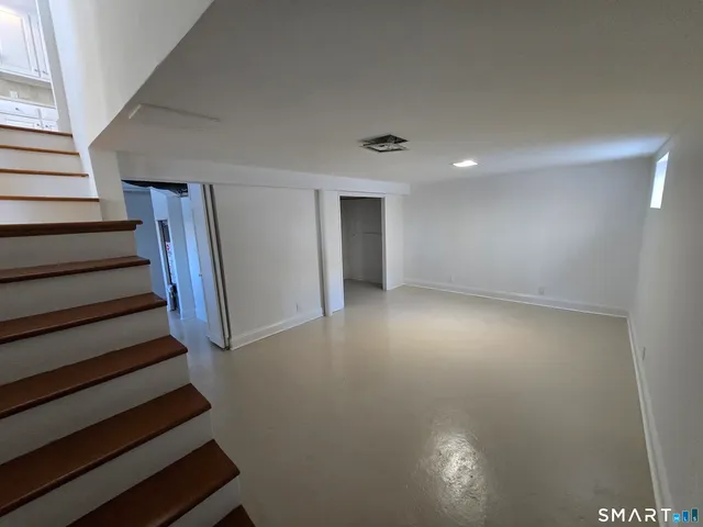 $5,000 | 148 Catherine Street, Fairfield, CT 06824