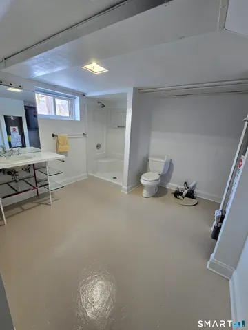 $5,000 | 148 Catherine Street, Fairfield, CT 06824