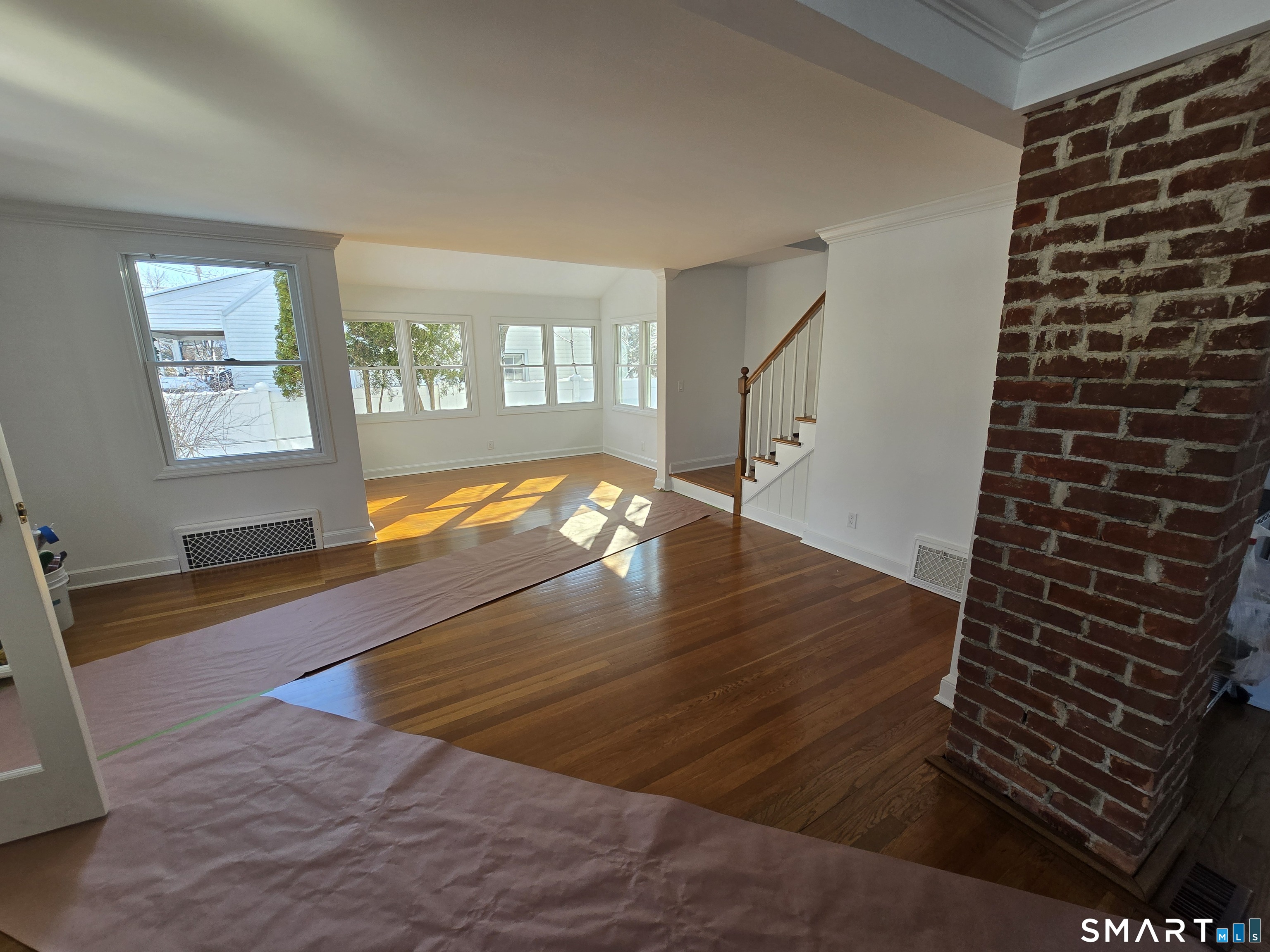 148 Catherine Street Fairfield, CT 06824 - Photo 18 of 25 a view of an empty room and window