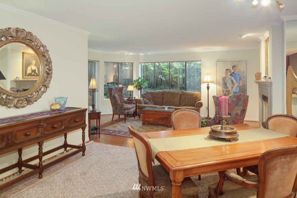 116 11th Avenue East, Unit 204 Seattle, WA 98102 - Photo 10 of 19