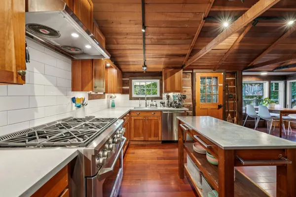 $1,799,950 | 252 Blakewood Way, Redwood City, CA 94062