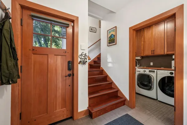 $1,799,950 | 252 Blakewood Way, Redwood City, CA 94062