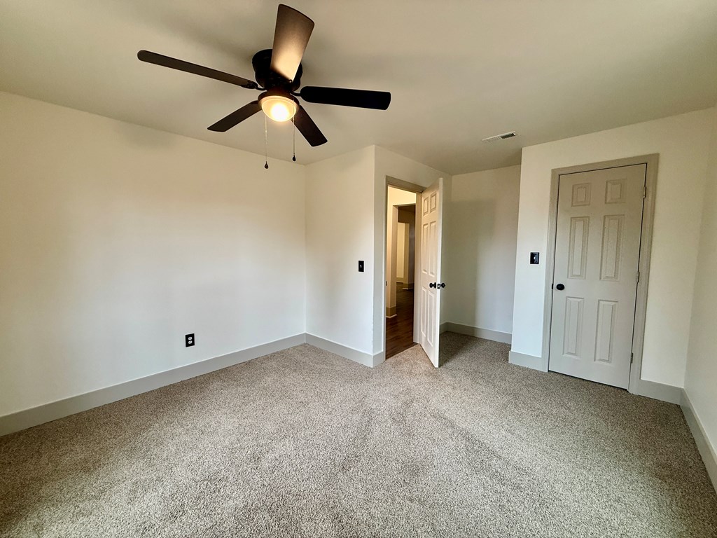 108 East High Avenue Geneva, AL 36340 - Photo 24 of 33