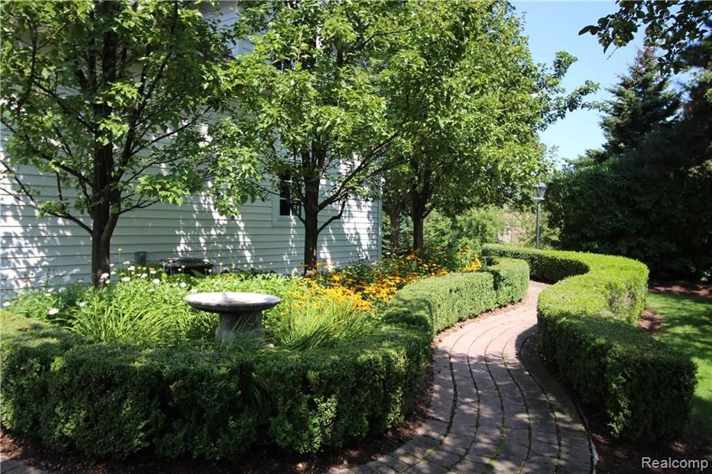 3901 West Tienken Road Rochester Hills, MI 48309 - Photo 24 of 87