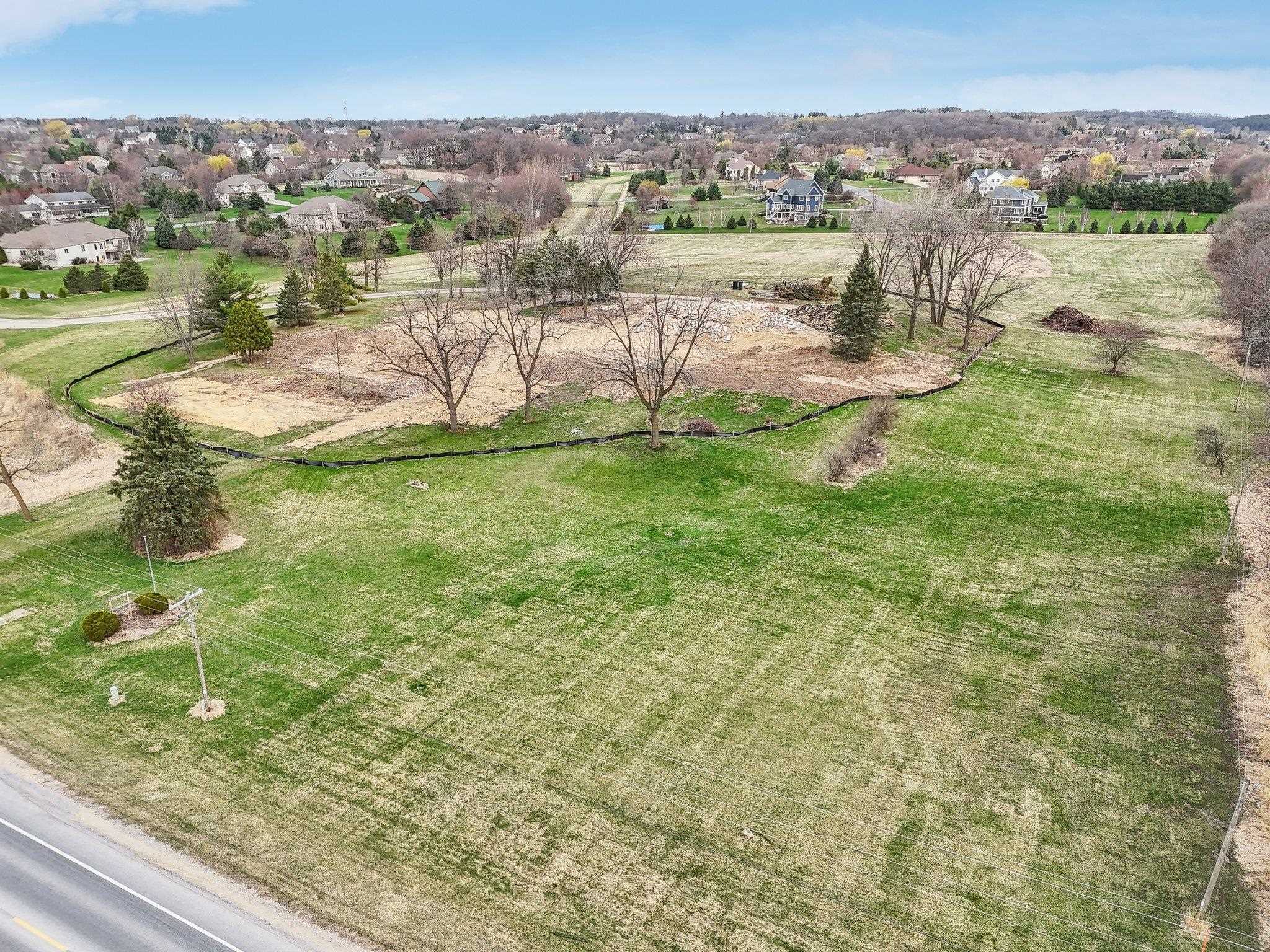 7672 West Mineral Point Road Verona, WI 53593 - Photo 13 of 25