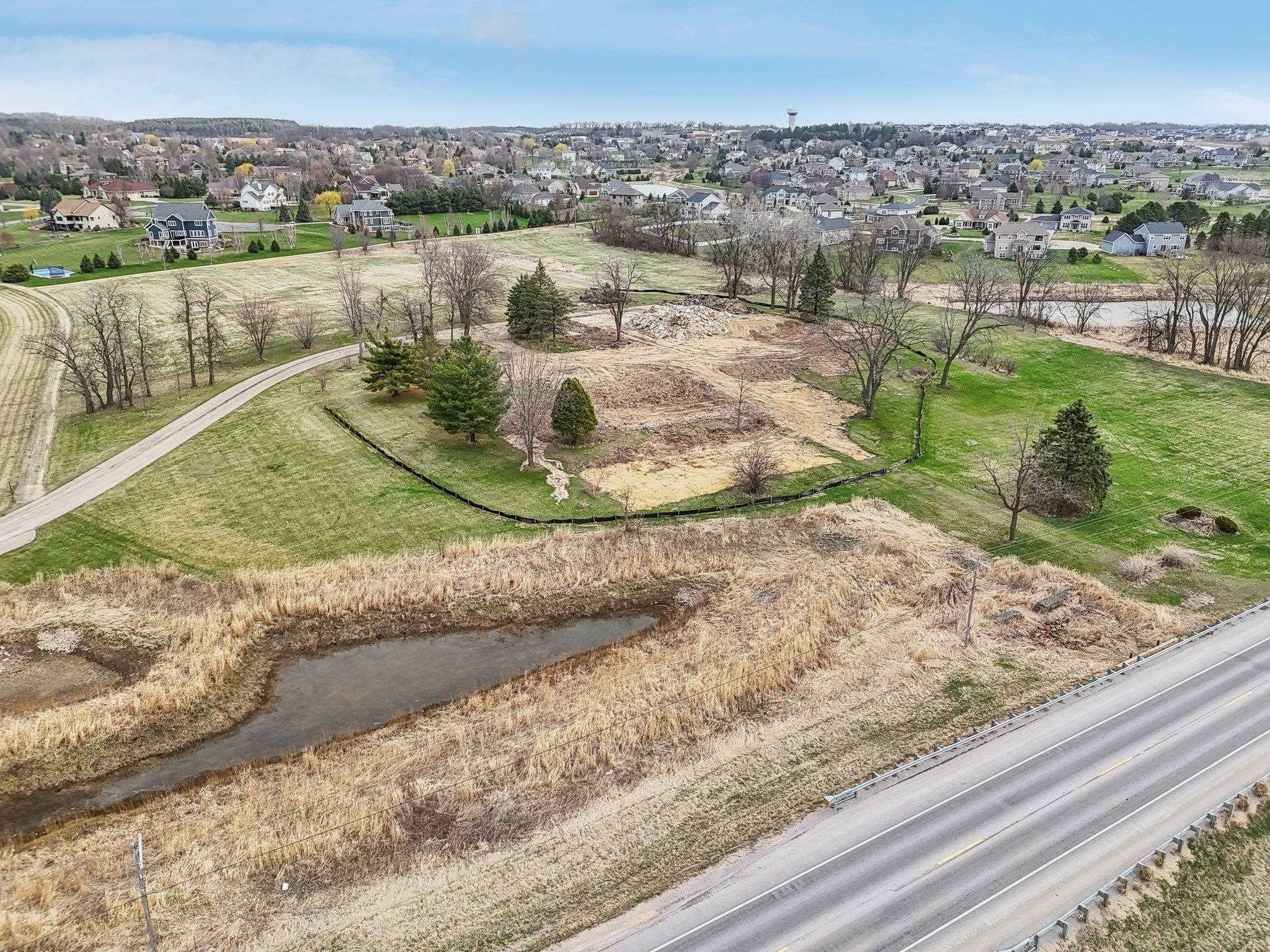 7672 West Mineral Point Road Verona, WI 53593 - Photo 14 of 25