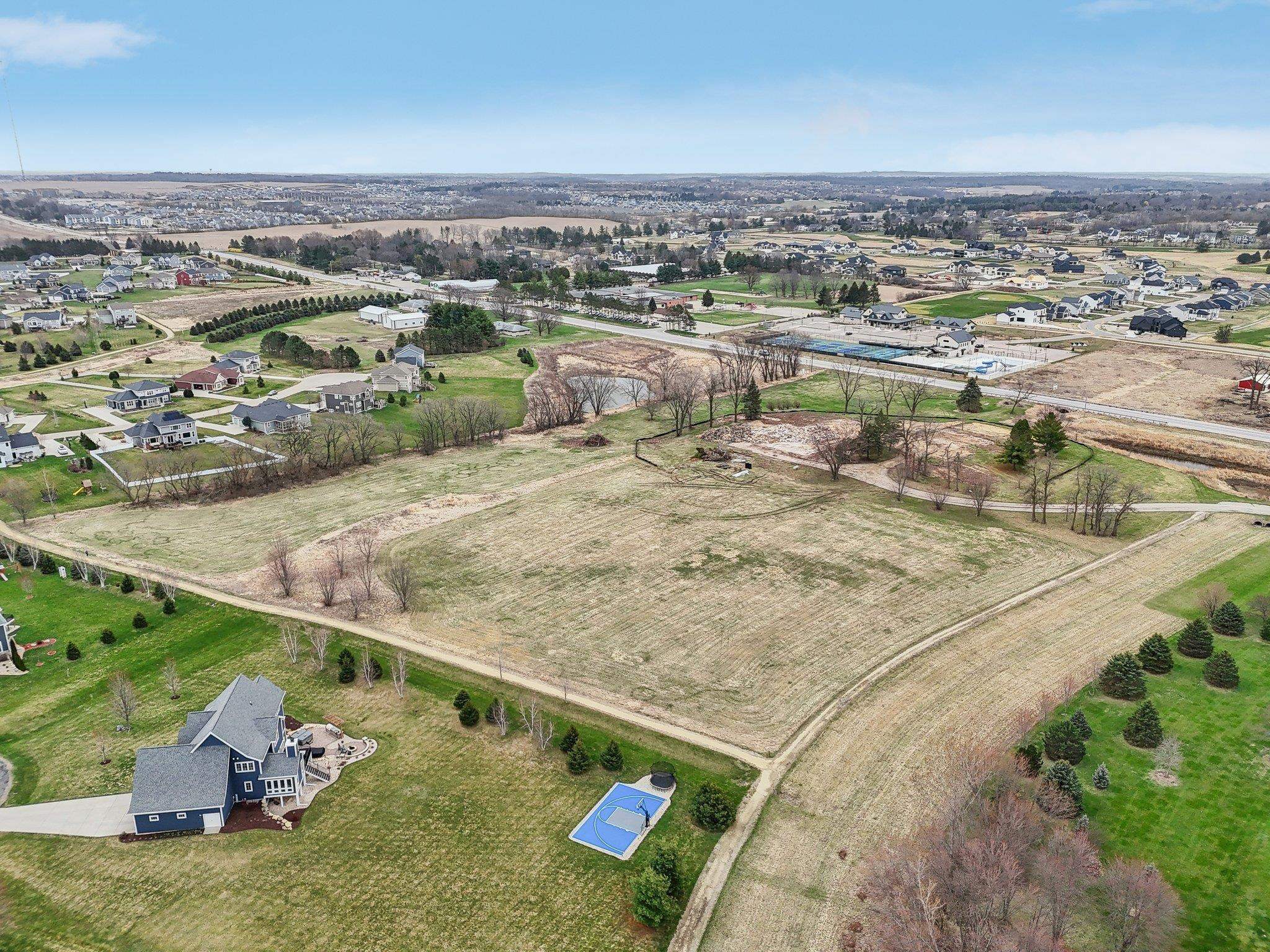 7672 West Mineral Point Road Verona, WI 53593 - Photo 2 of 25