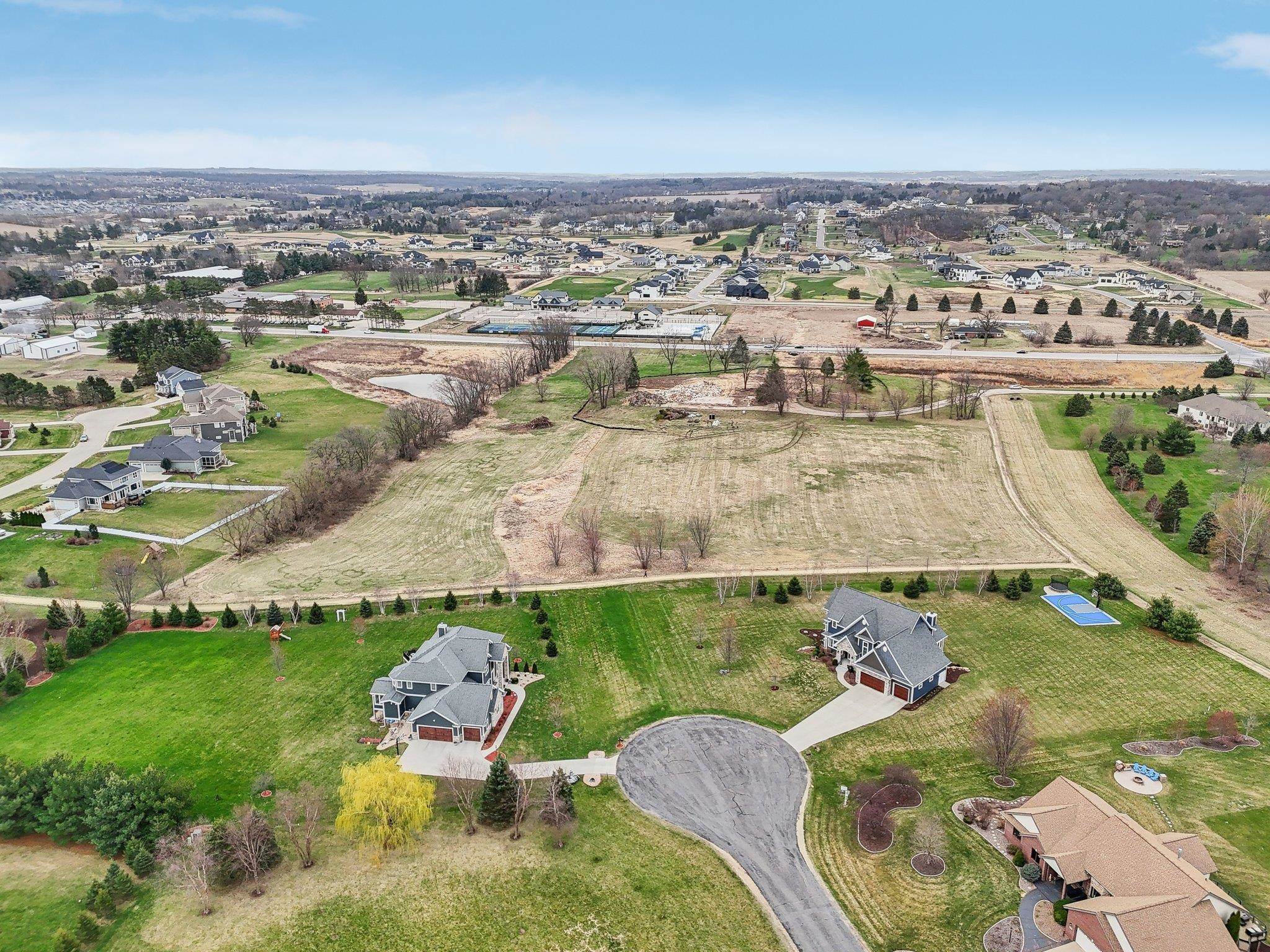 7672 West Mineral Point Road Verona, WI 53593 - Photo 3 of 25
