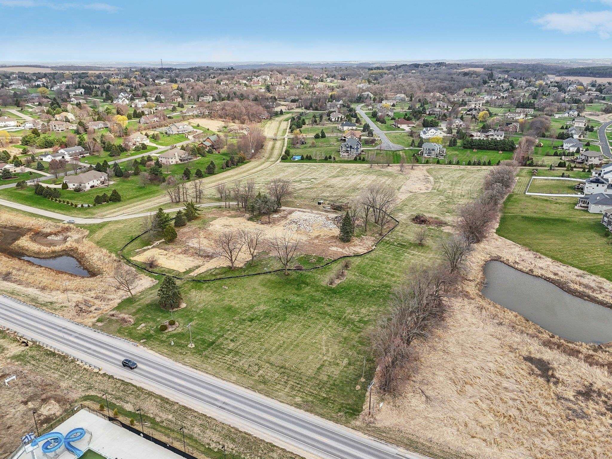 7672 West Mineral Point Road Verona, WI 53593 - Photo 10 of 25