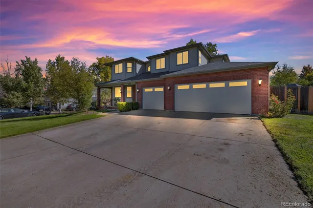 $1,325,000 | 2580 Hoyt Street, Lakewood, CO 80215