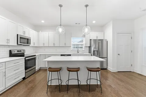 $685,000 | 1633 54th Avenue North, Unit 15, Nashville, TN 37209