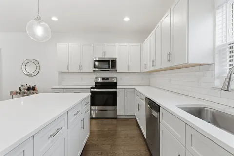 $685,000 | 1633 54th Avenue North, Unit 15, Nashville, TN 37209