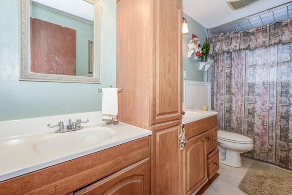 10 Rockingham Place Worcester, MA 01604 - Photo 13 of 23 Gallery Image 13