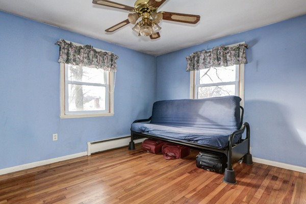 10 Rockingham Place Worcester, MA 01604 - Photo 16 of 23 Gallery Image 16