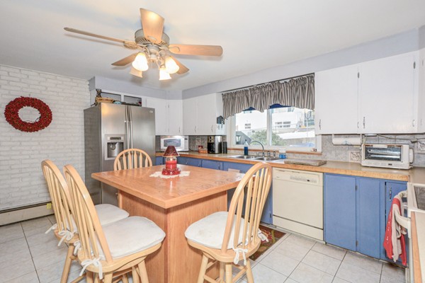 10 Rockingham Place Worcester, MA 01604 - Photo 7 of 23 Gallery Image 7