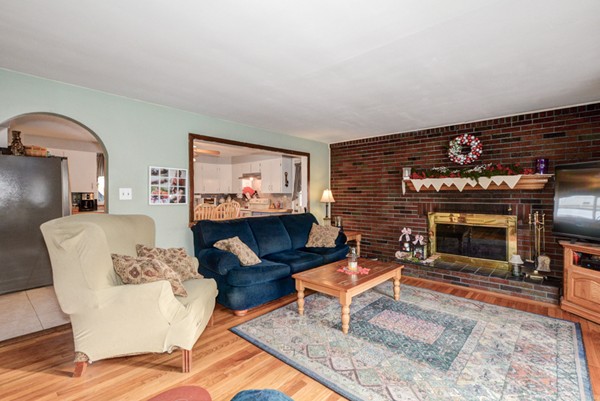 10 Rockingham Place Worcester, MA 01604 - Photo 10 of 23 Gallery Image 10
