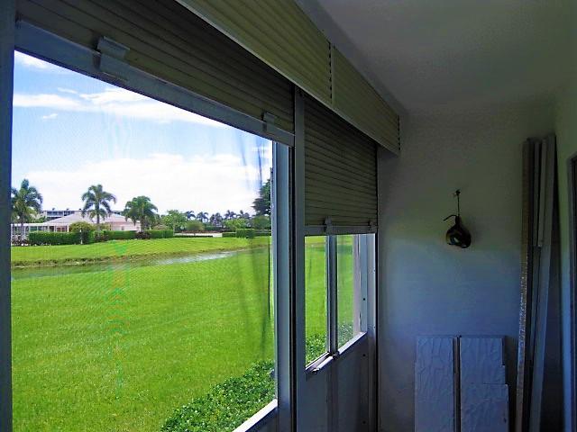 212 Preston F Boca Raton, FL 33434 - Photo 32 of 36 Patio