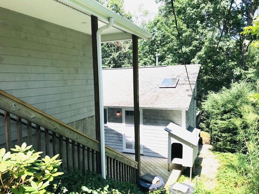 35 Sycamore Road Wayland, MA 01778 - Photo 13 of 42