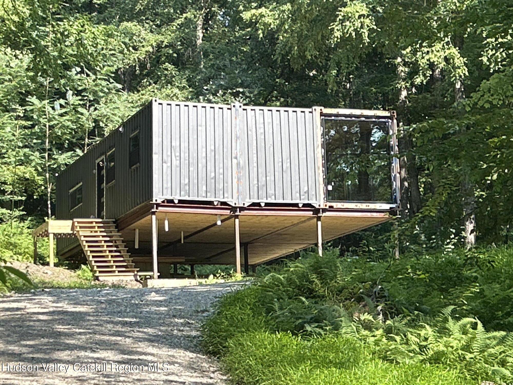 23 Reservoir Road Millerton, NY 12546 - Photo 3 of 16 23 Reservoir Road
