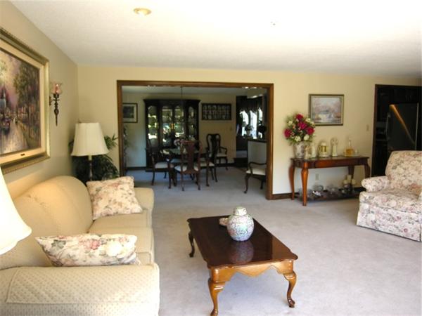 6 Marks Road Weymouth, MA 02189 - Photo 5 of 28 Gallery Image 5
