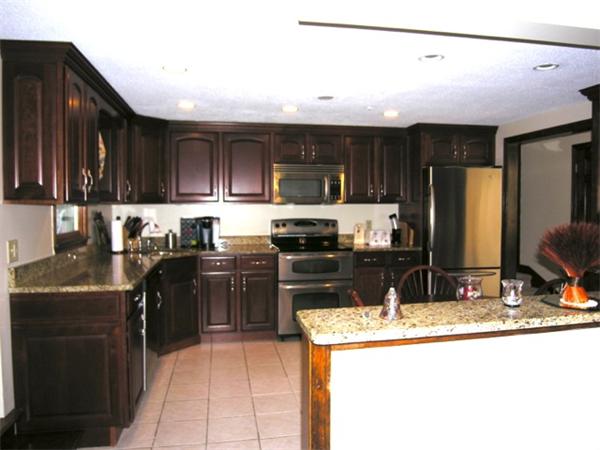 6 Marks Road Weymouth, MA 02189 - Photo 9 of 28 Gallery Image 9