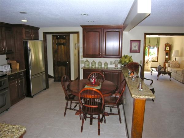 6 Marks Road Weymouth, MA 02189 - Photo 10 of 28 Gallery Image 10
