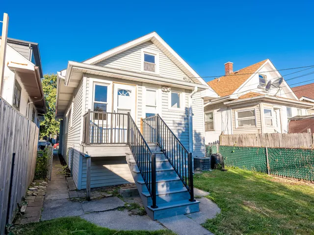 $229,900 | 5707 South Spaulding Avenue, Chicago, IL 60629