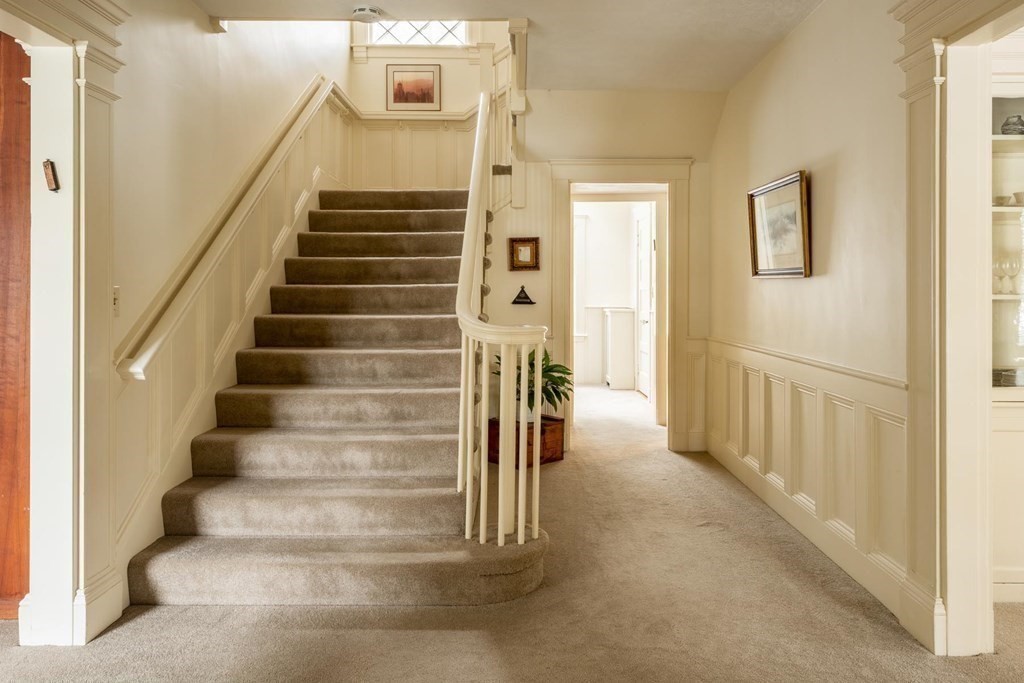 46 Pine Ridge Road Newton, MA 02468 - Photo 2 of 18 a view of entryway and hall