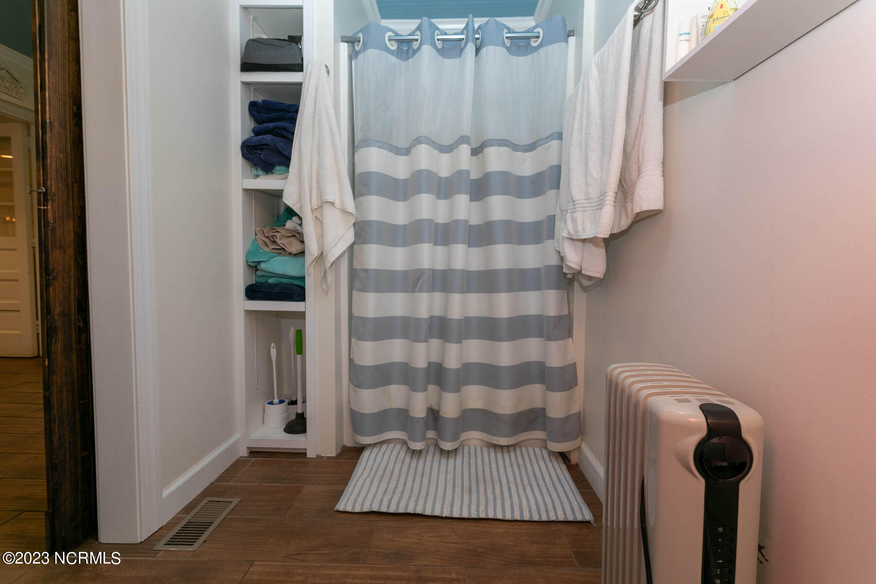 1259 Peace Road Carthage, NC 28327 - Photo 19 of 50 bathroom1-2