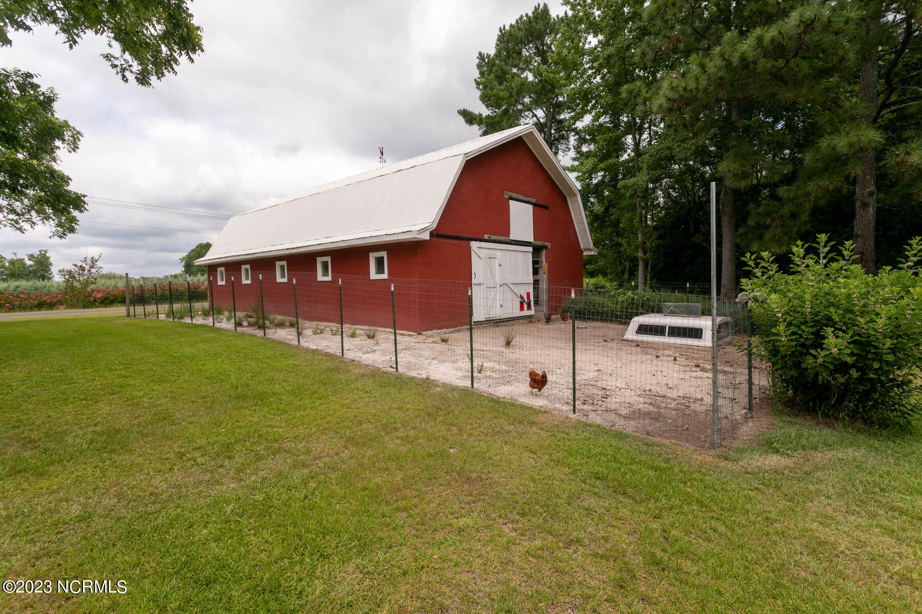 1259 Peace Road Carthage, NC 28327 - Photo 34 of 50 barn1