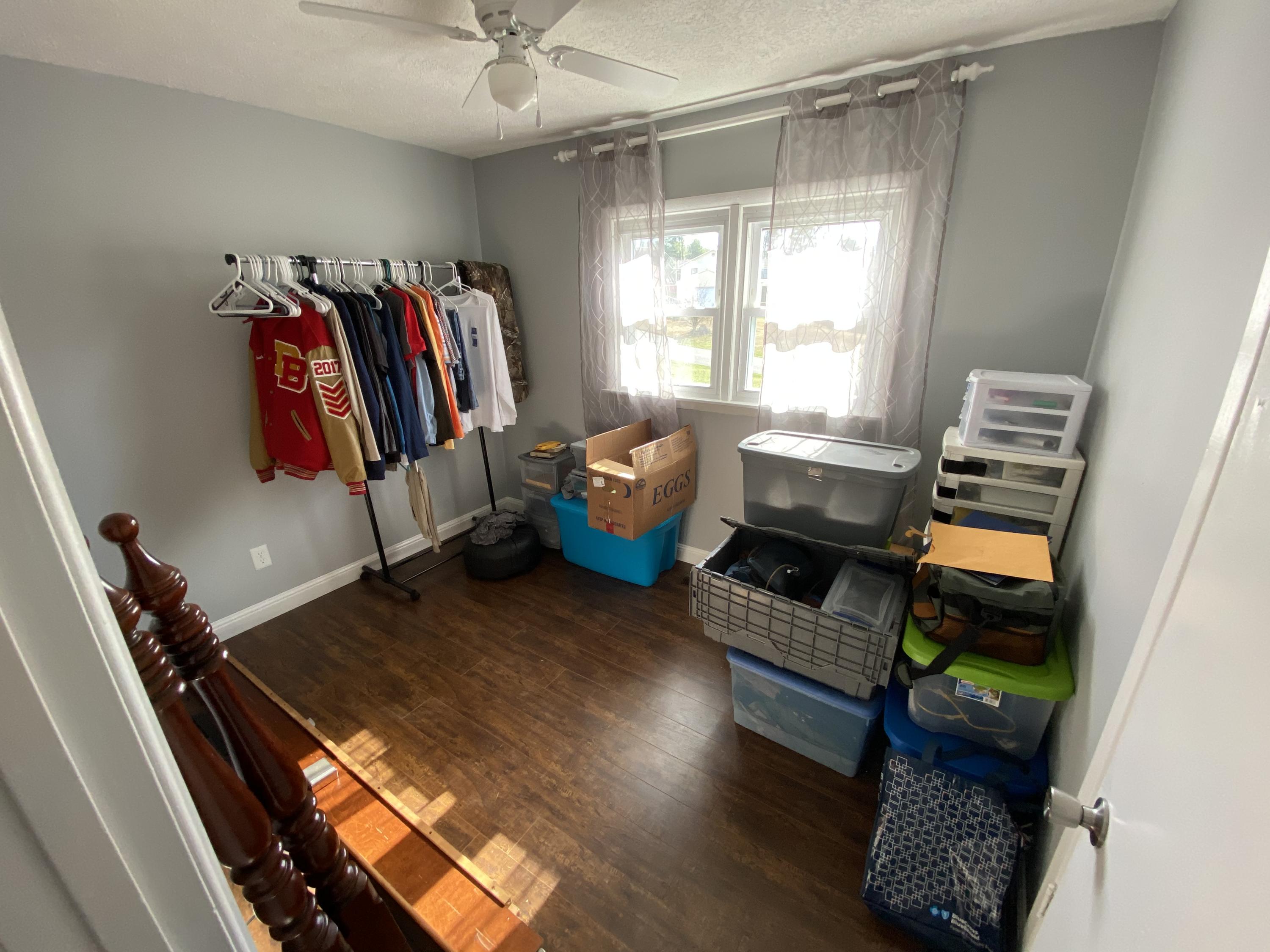 139 Anderson Road Johnson City, TN 37601 - Photo 14 of 22 Bedroom 3