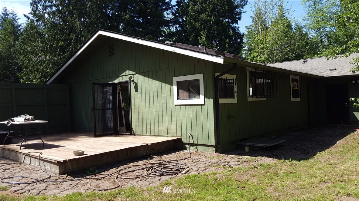 15302 Runyon Road Southeast Rainier, WA 98576 - Photo 7 of 20