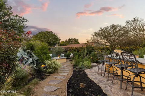 $1,099,000 | 121 Windsong Street, Thousand Oaks, CA 91360