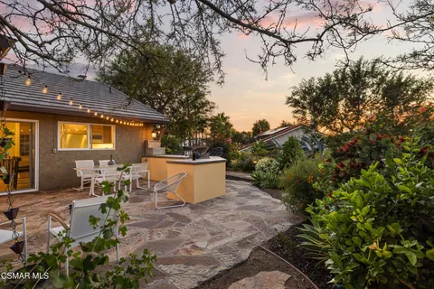 $1,099,000 | 121 Windsong Street, Thousand Oaks, CA 91360
