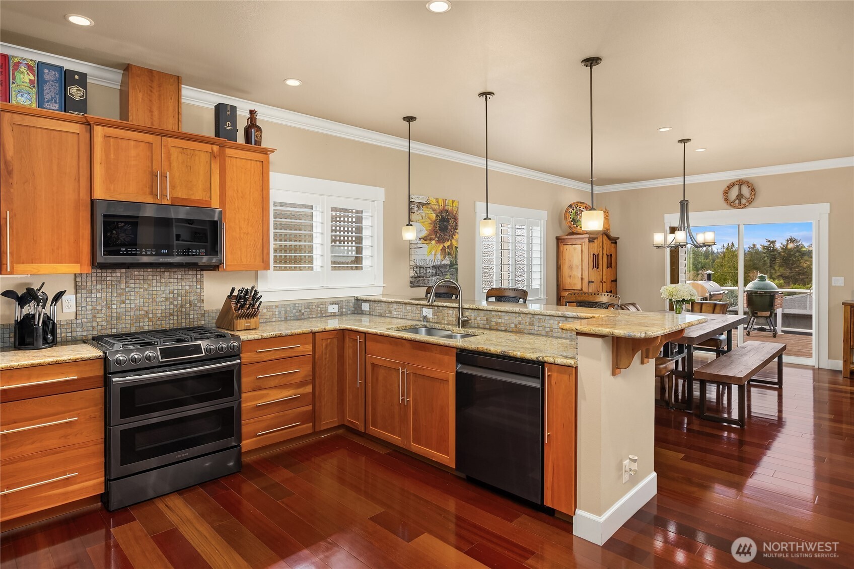 37549 Olympic View Road Northeast Hansville, WA 98340 - Photo 12 of 40