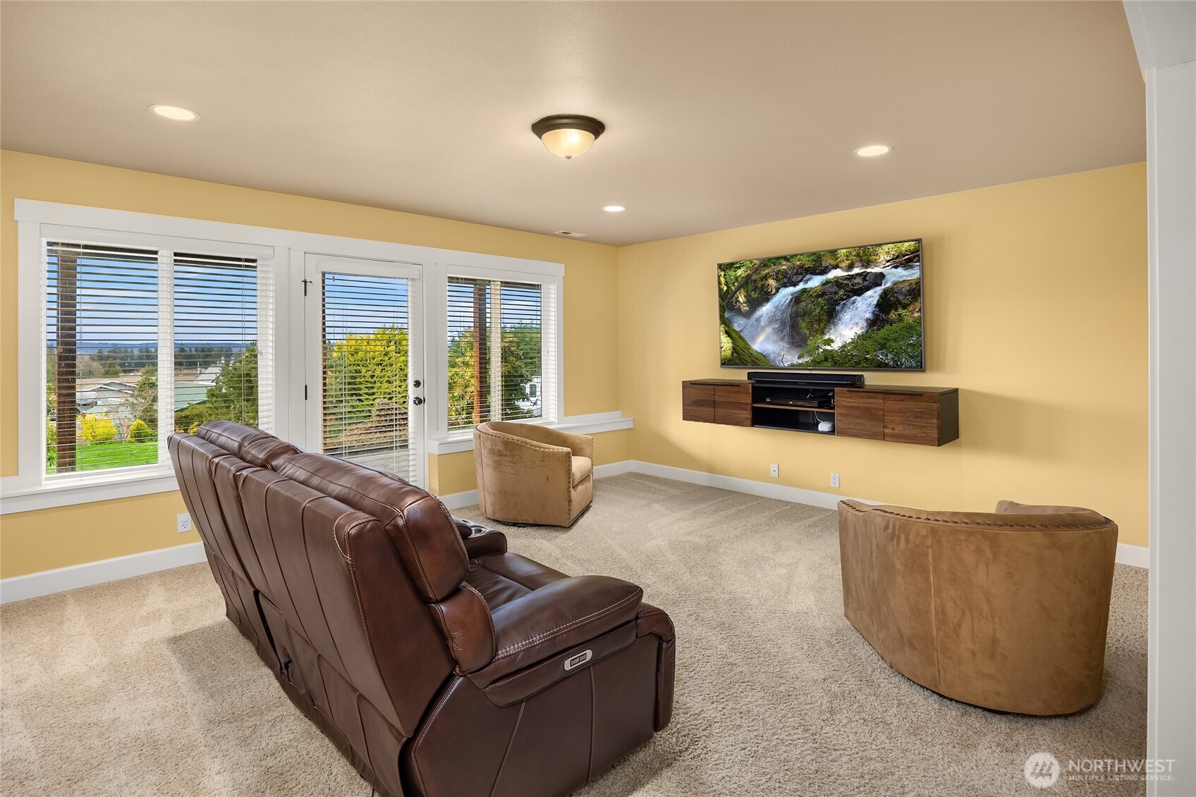 37549 Olympic View Road Northeast Hansville, WA 98340 - Photo 21 of 40